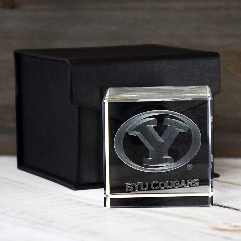 Laser Engraved Crystal Cube O8507