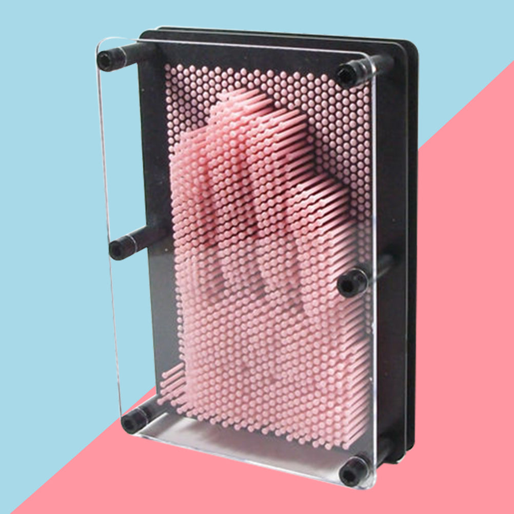 Medium Size Pink 3-Dimensional Pin Art Board Toy M95188