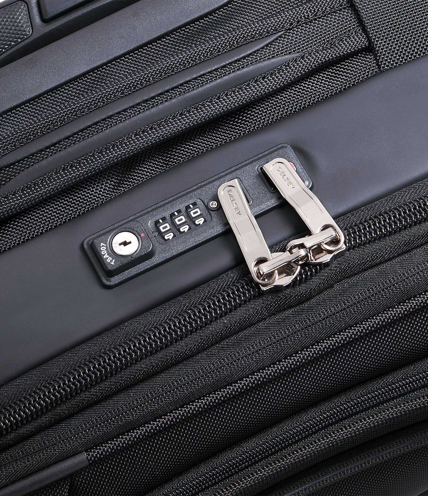 Carry on Expandable Spinner P561