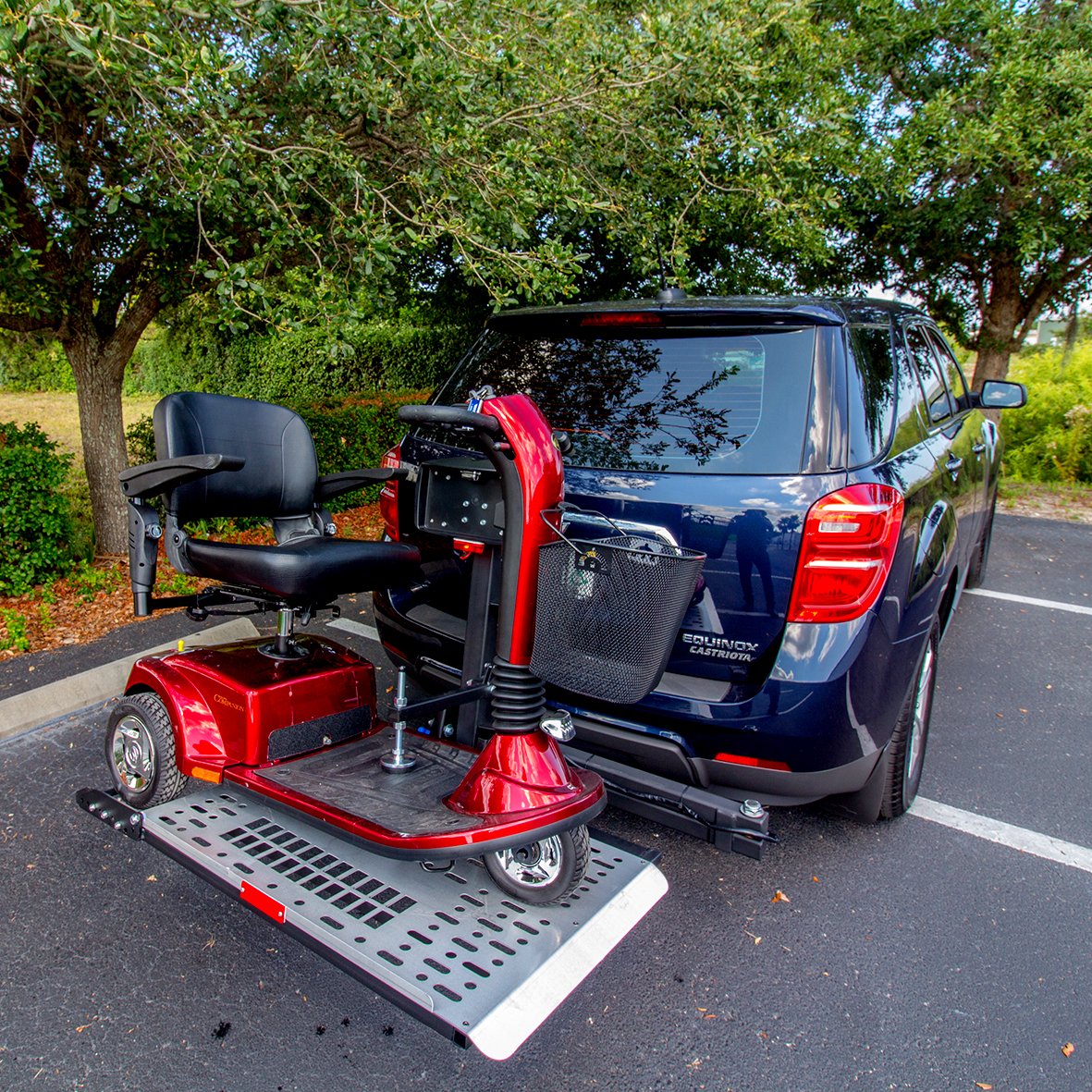 Fully Automatic Scooter Lift Carrier, Swing Away Joint, Class III M272730