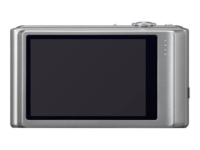 16.1 Megapixel Compact Camera J47875