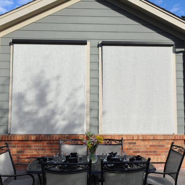 Cordless Motorized PVC Exterior Roller Shade 48 in. W x 96 in. L L51329