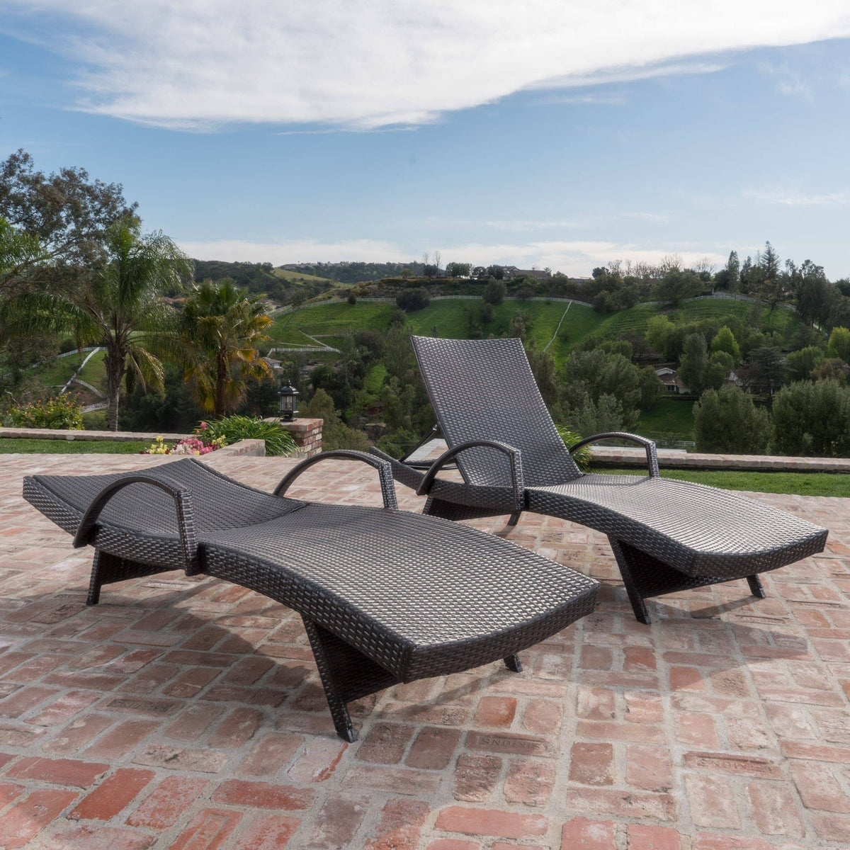 Gray 3-Piece Outdoor Wicker Chaise Lounge Set K2656