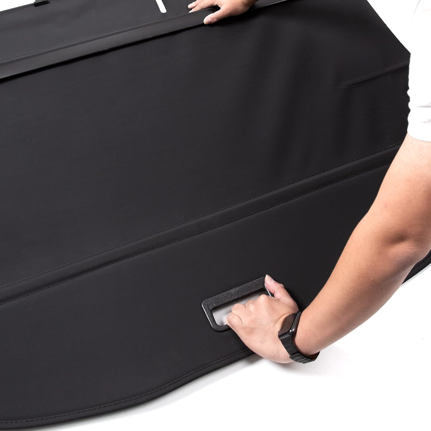 Retractable Cargo Cover for Jeep Cherokee M615879