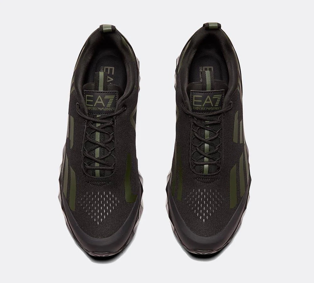 Black Trainer N561
