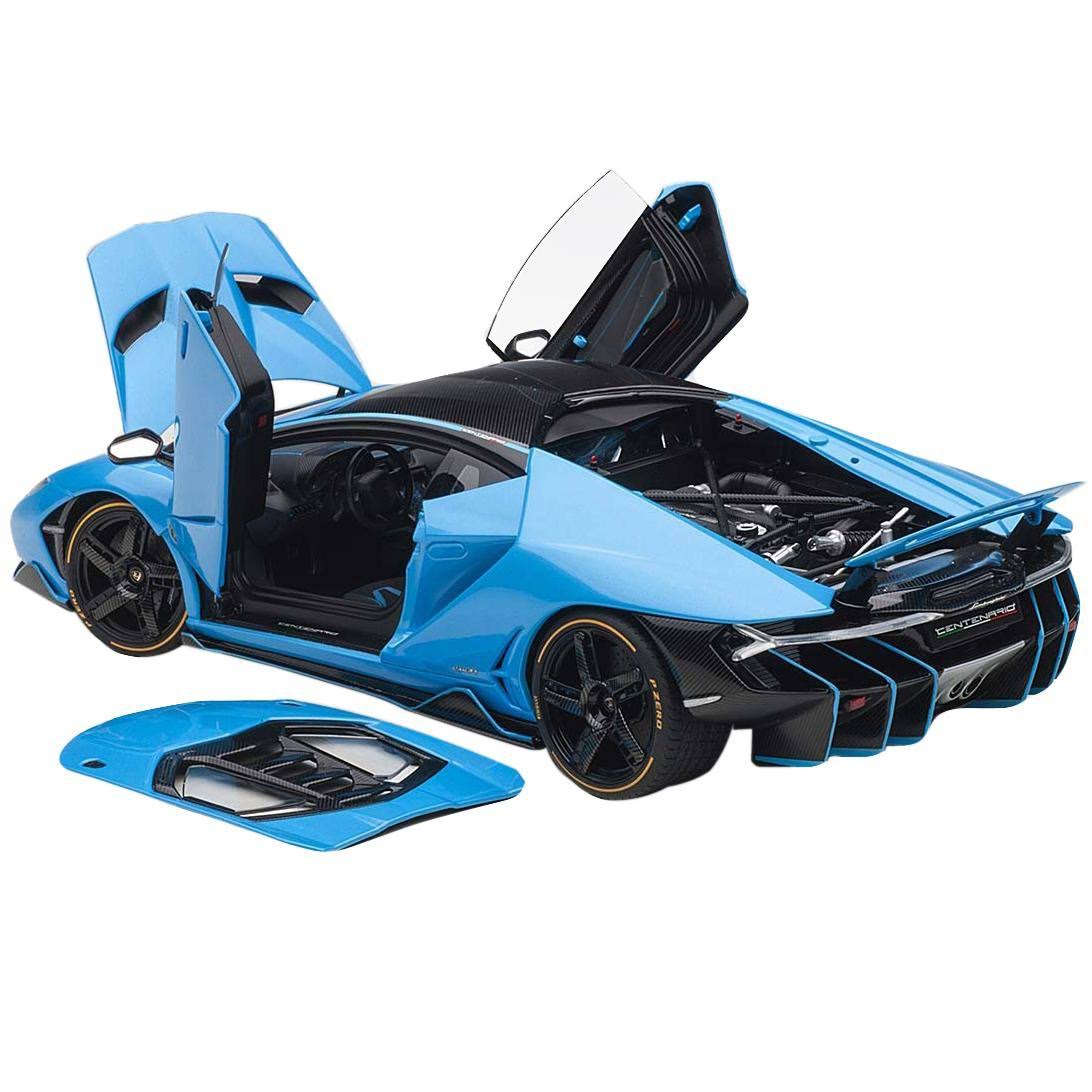 Pearl Blue 1/18 Model Car Z34824