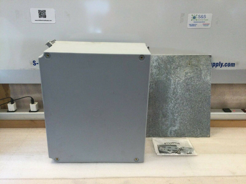 NEMA 4X Fiberglass Enclosure with Window Quick Release Cover F9515
