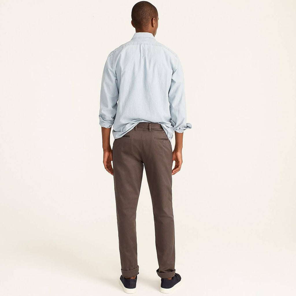 Men's Straight-Fit Stretch Chino Pant C375331