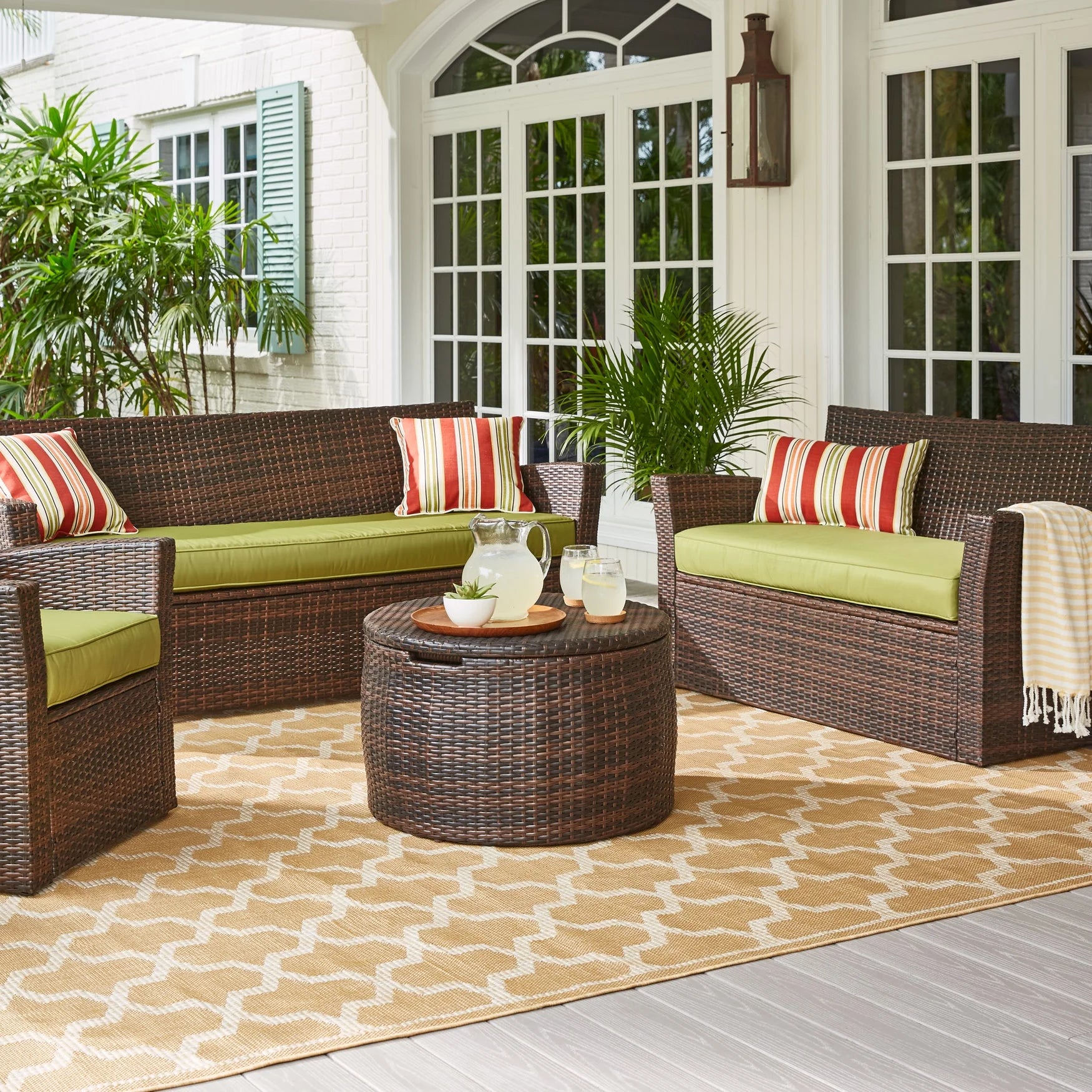 Brown Geranium Loveseat H3599