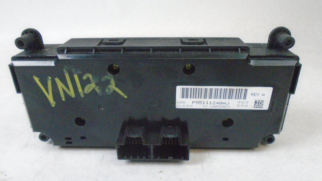 Pre-Owned Dodge Caravan Heater AC Temperature Controller Front Manual V439166
