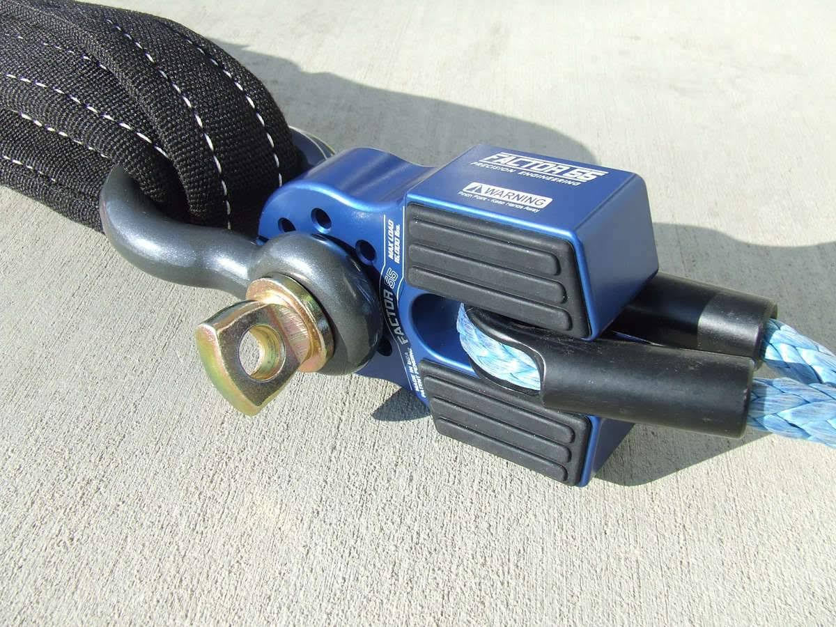 FlatLink Winch Shackle Mount Blue H509
